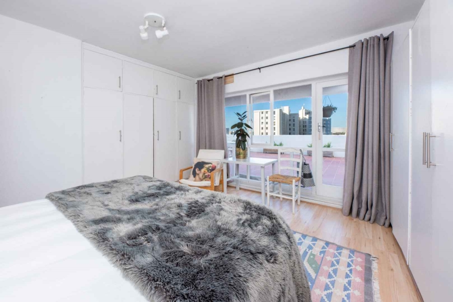 2 Bedroom Property for Sale in Three Anchor Bay Western Cape